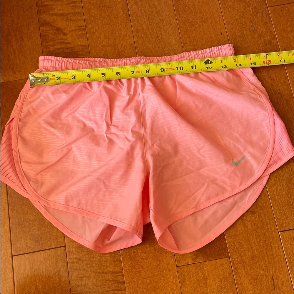 Nike Dr-Fit Pink Running Shorts Size XS - Picture 7 of 7